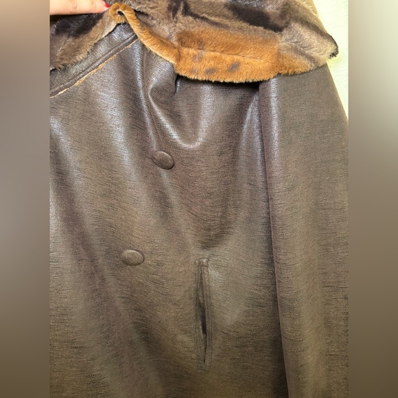 Vintage 90s reversible Brown Faux Fur Coat with Animal Print Lining - Picture 10 of 12